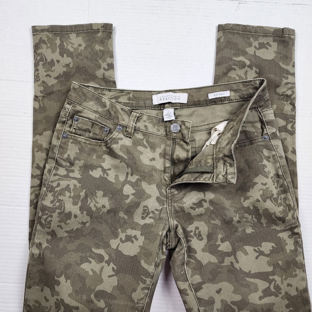 Kenneth Cole Reaction Camo Skinny Jeans Olive Green Army Green Size 27 - Picture 4 of 16